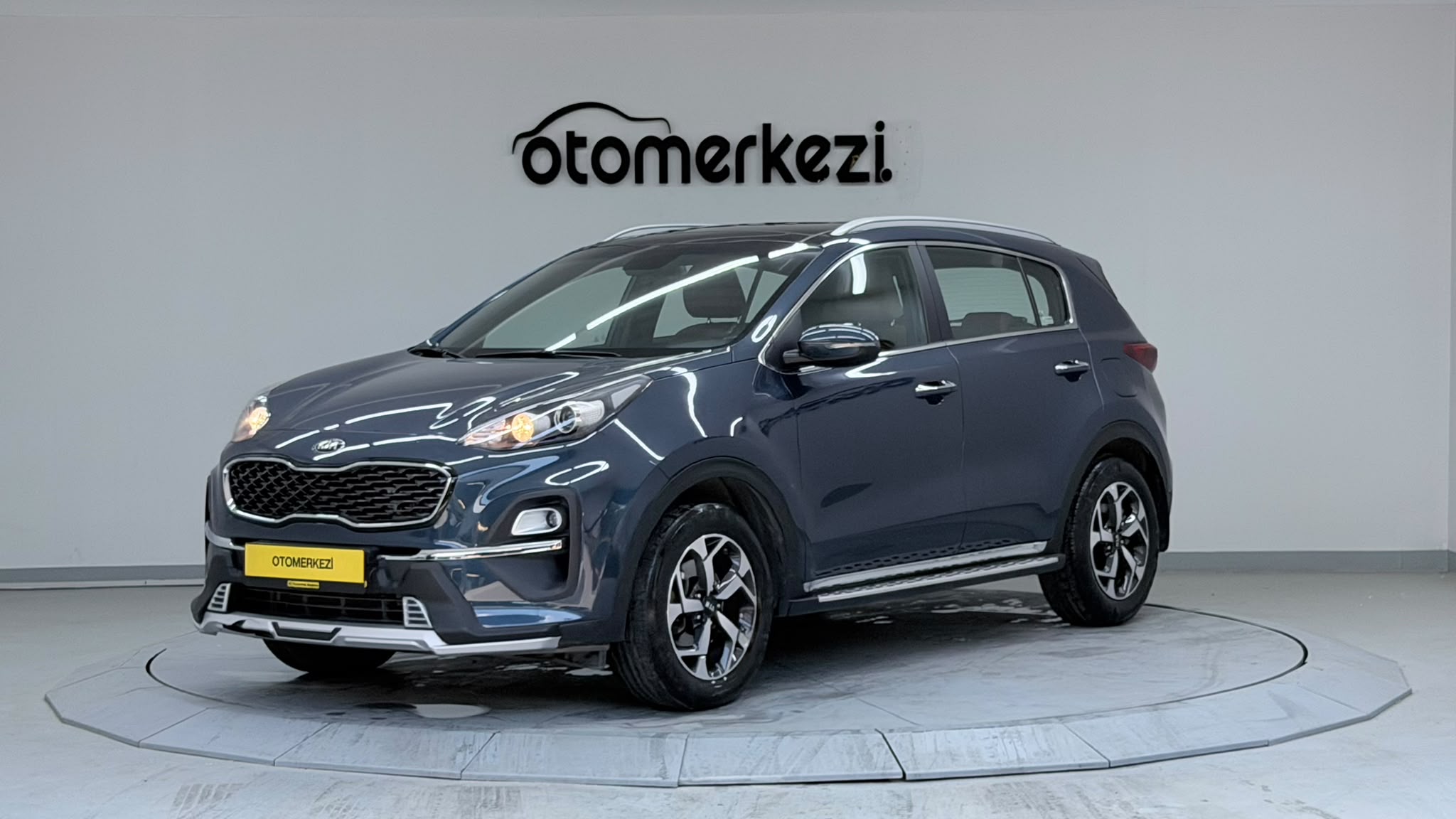 KIA SPORTAGE 1